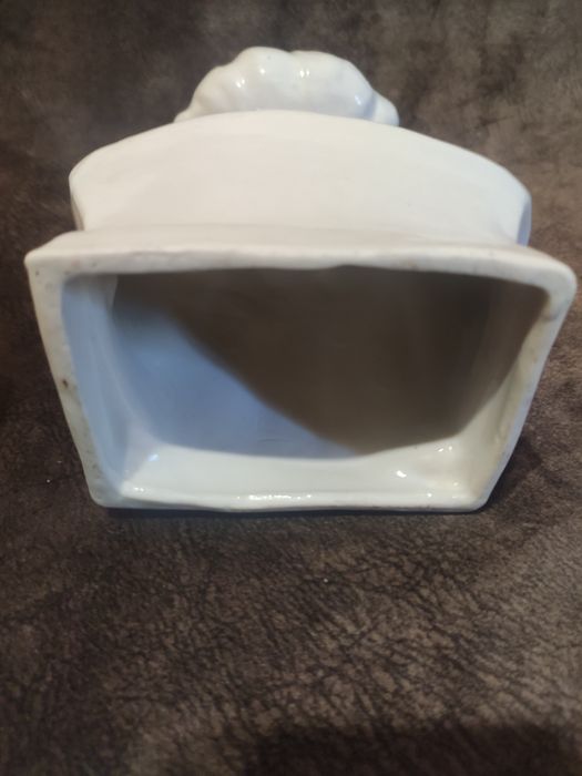 Статуэтка фигурка фарфор ссср, бюст ленин