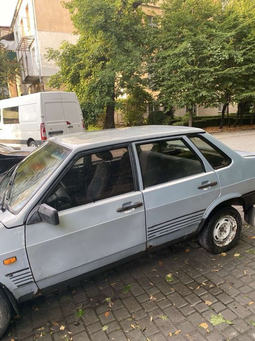 Продам машину ВАЗ 21099