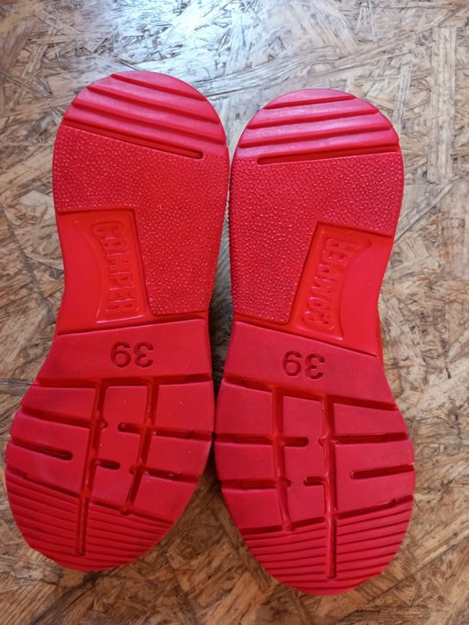 Кросівки CAMPER,оригінал! 38