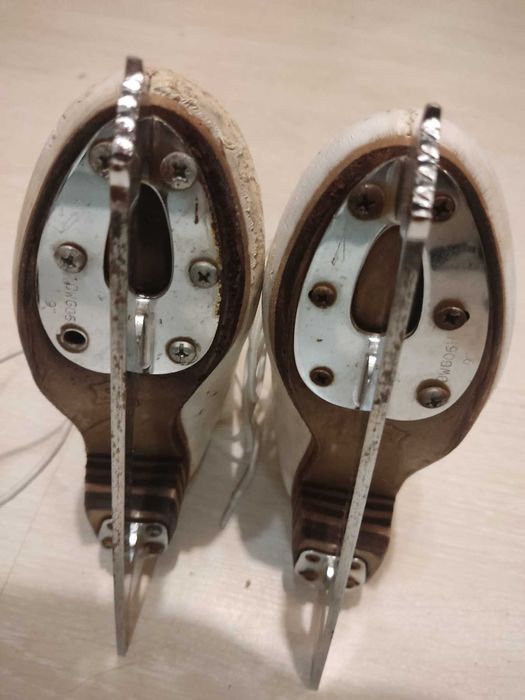 Ковзани для фігурістів