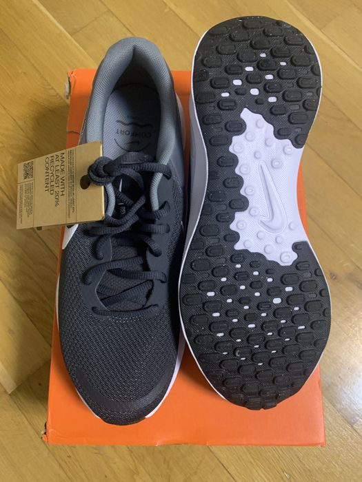 кросівки Nike Revolution 7 оригінал (EUR 44)