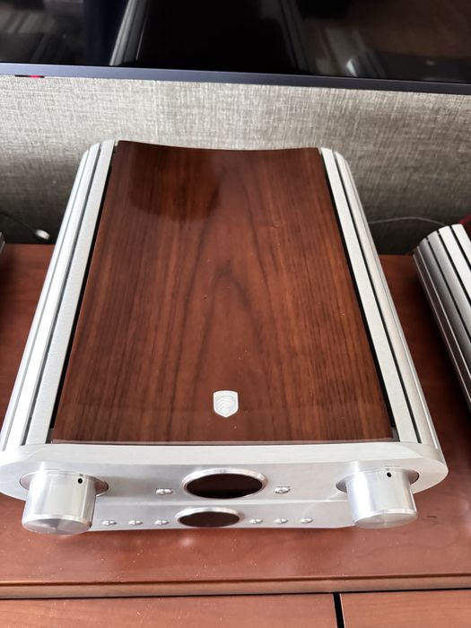 Amplificador integrado Gato Audio AMP-150 AE