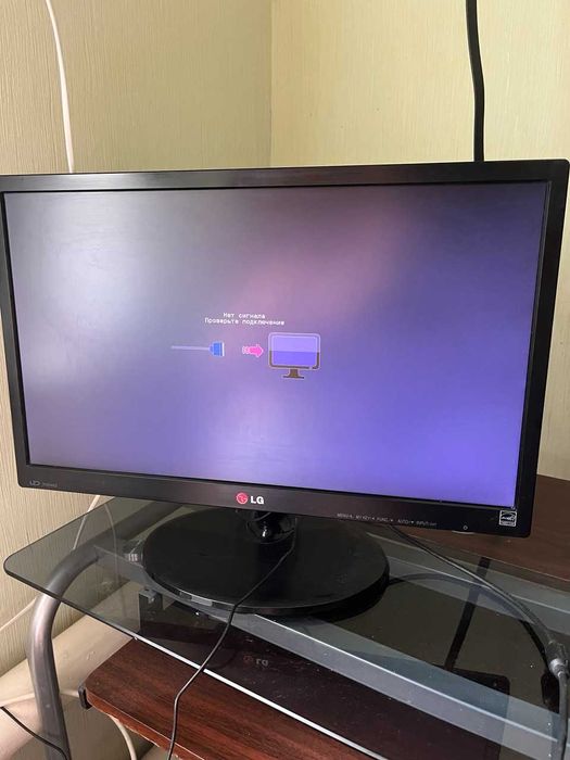 Монітор LG 20EN43S-BA "R", 20"