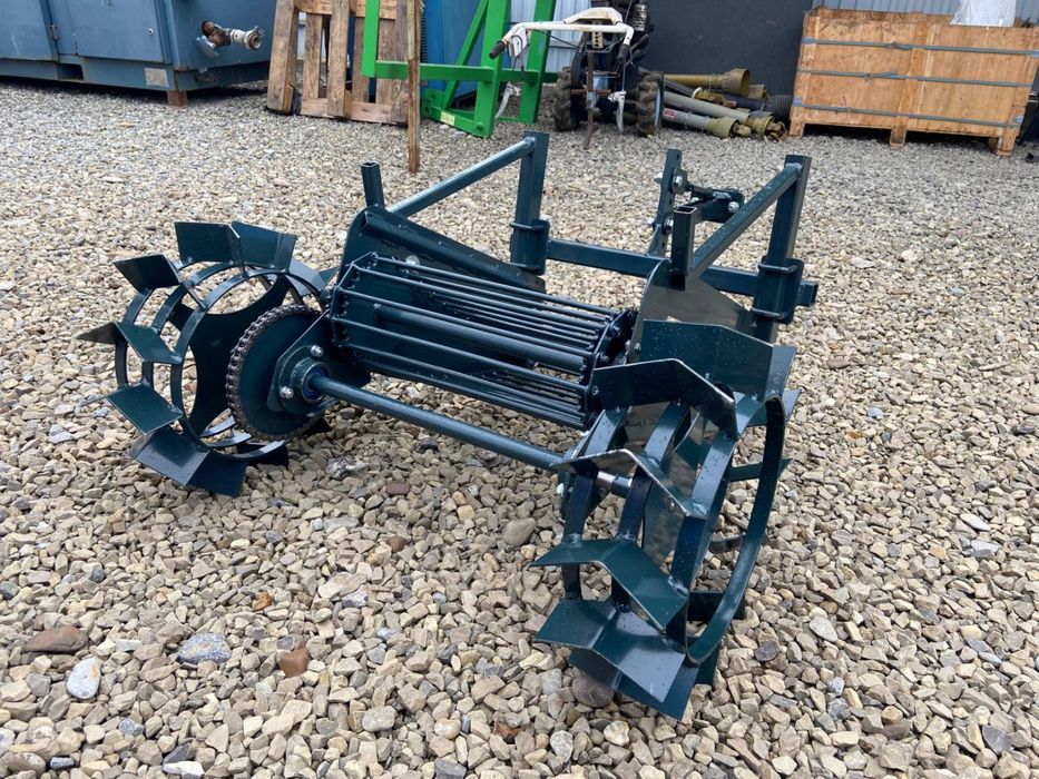 Копалка на мотоблок. Привід від колес. Транспортерна