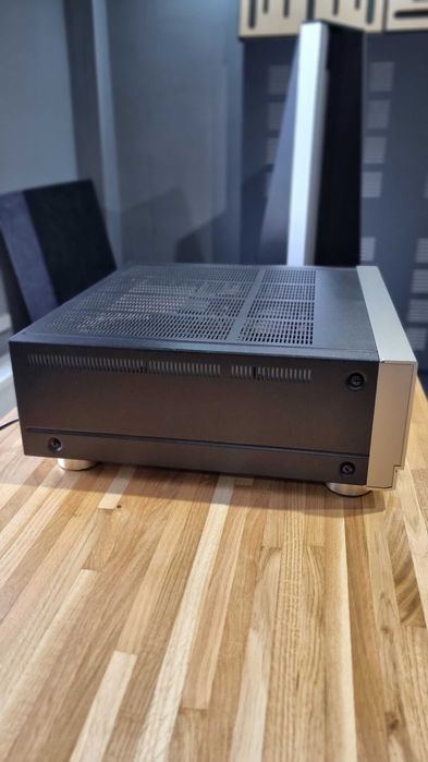 LUXMAN M-03 - japońska końcówka mocy z epoki „golden age Hi-Fi”