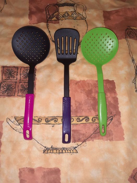 Шумовки, лопатки кухонні нейлонові нові