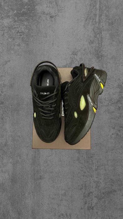 Raf simons x adidas cylon 21