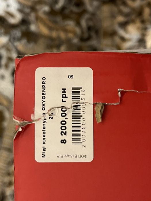 Продам миди клавиатуру oxygen pro 25