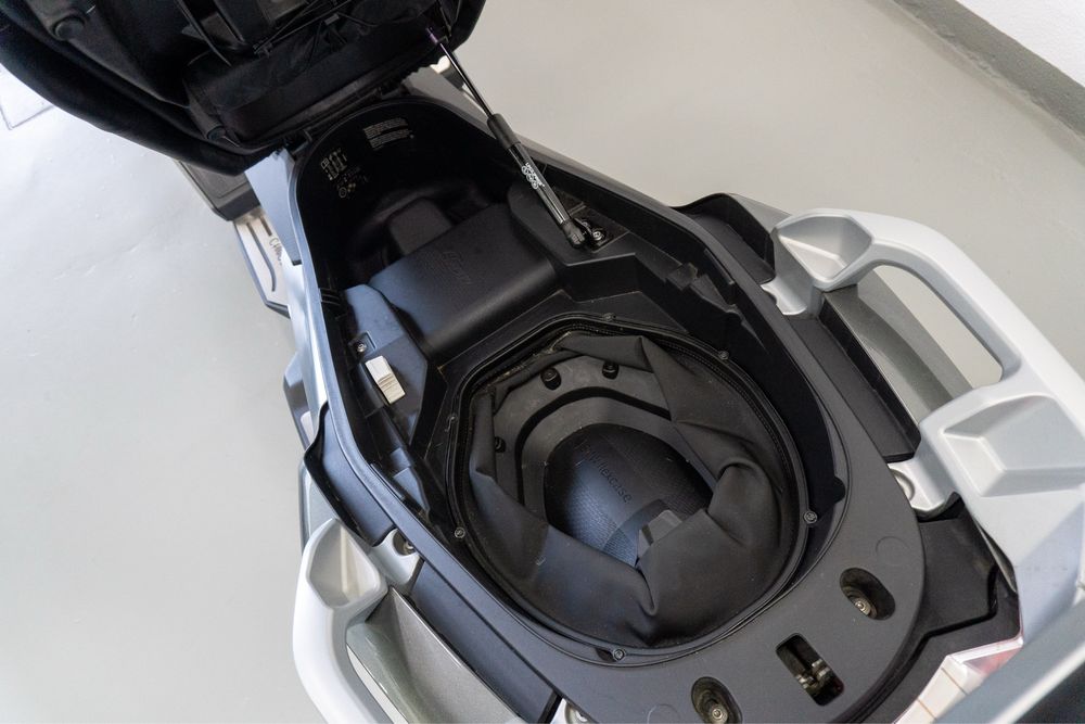 BMW C400 GT ABS – FULL EXTRAS – 2021/09 (desde 91€\mês financiamento)