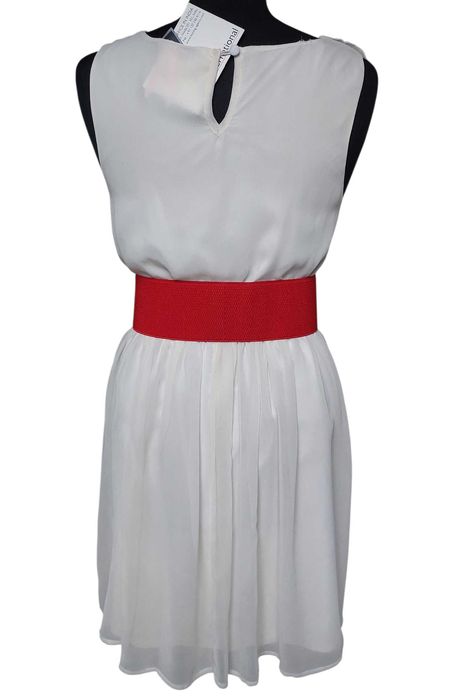 Elastyczny czerwony szeroki pasek damski z grafitowa klamrą