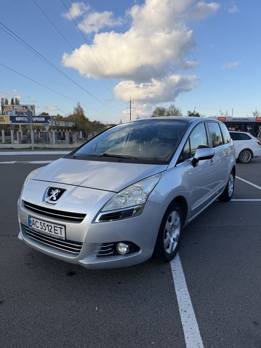 Продам Peogeot 5008