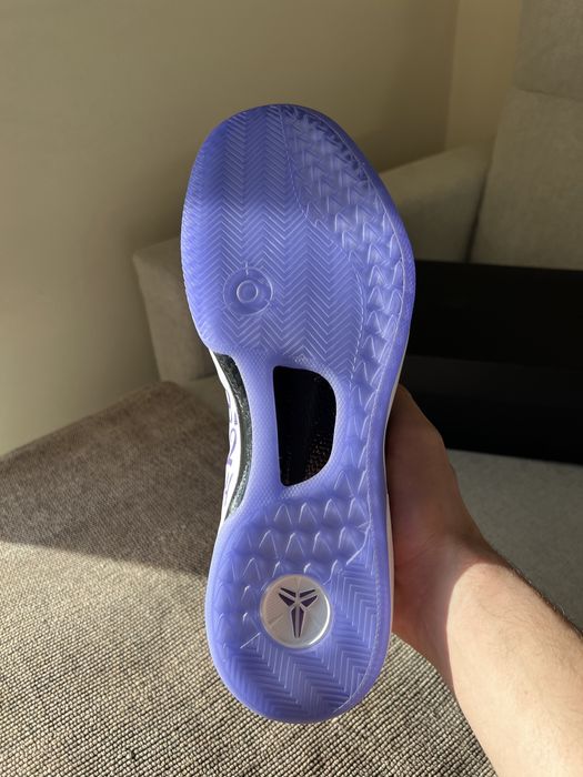 Kobe 8 Protro white/purple
