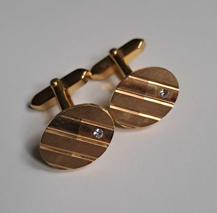 Spinki do mankietów