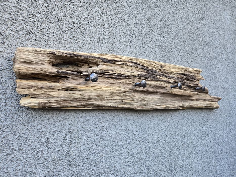 Wieszak na ubrania driftwood