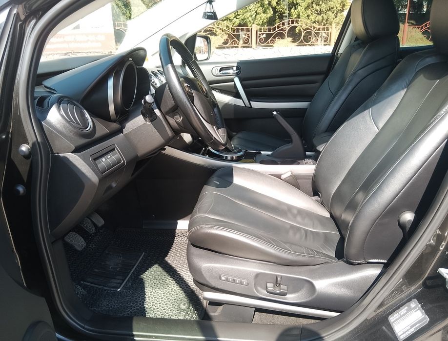 Продам автомобіль Mazda CX7 2.2 дизель 2011