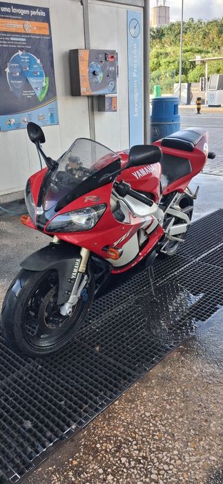 Vendo Yamaha R1 2002