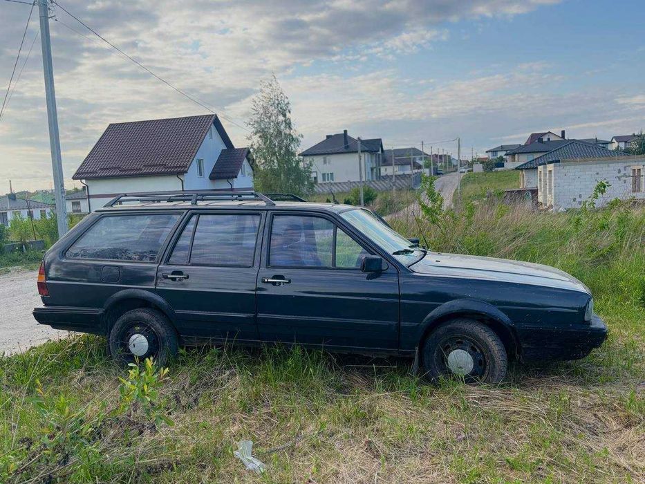 Volkswagen Passat 1.6tdi 1988рік