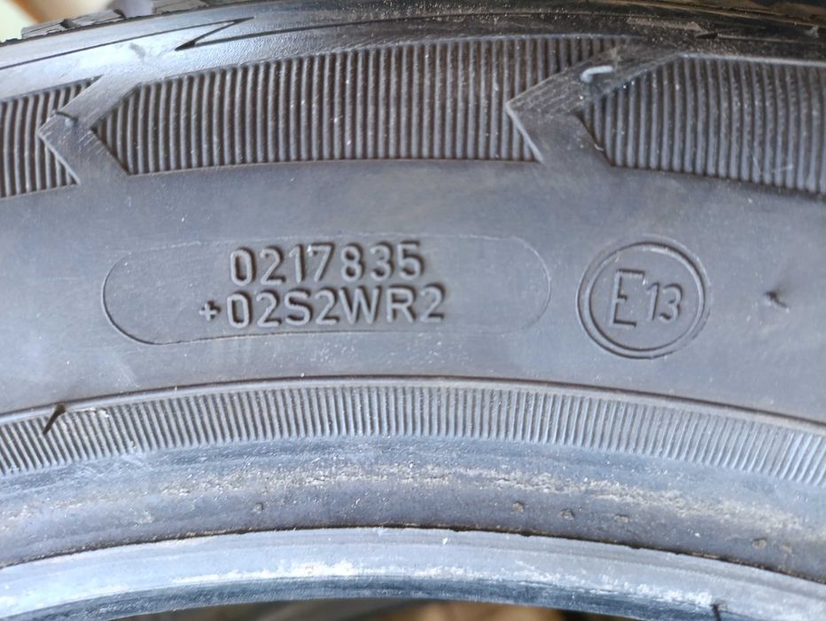 Зимові шини Goodyear UltraGrip Ice+ 185/60 R15 (Пара)
