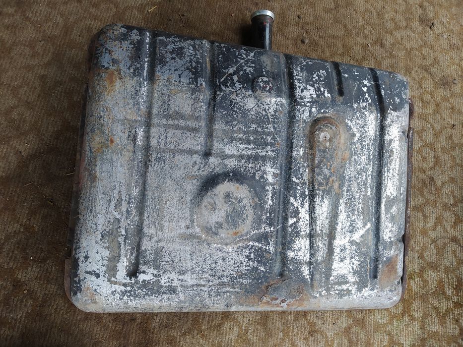 Продам топливный бак ИЖ М412