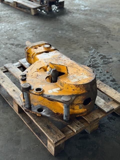 młot hydrauliczny do koparko ładowarki jcb