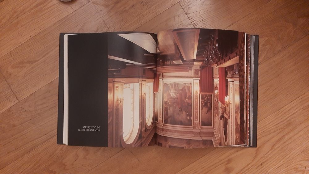 Livro sobre o Palácio da Bolsa