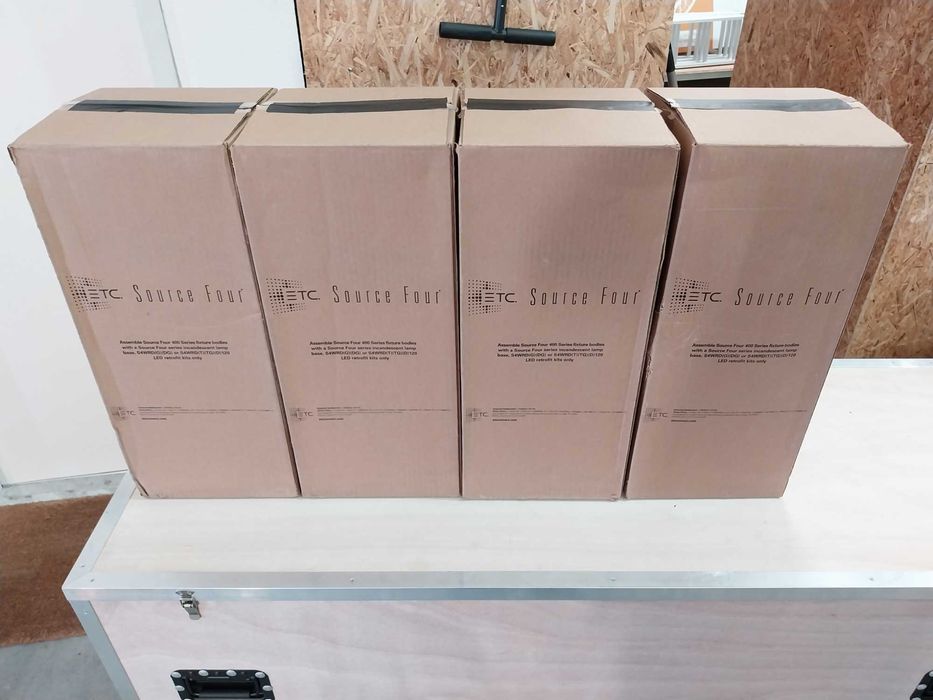 ETC Source4 Jr 25º-50º 575w (4 unidades)