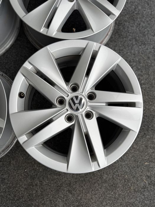 Диски R16 5/112 VW Golf 5/6/7/8 Caddy Touran Passat B6 B7 B8 Skoda A7