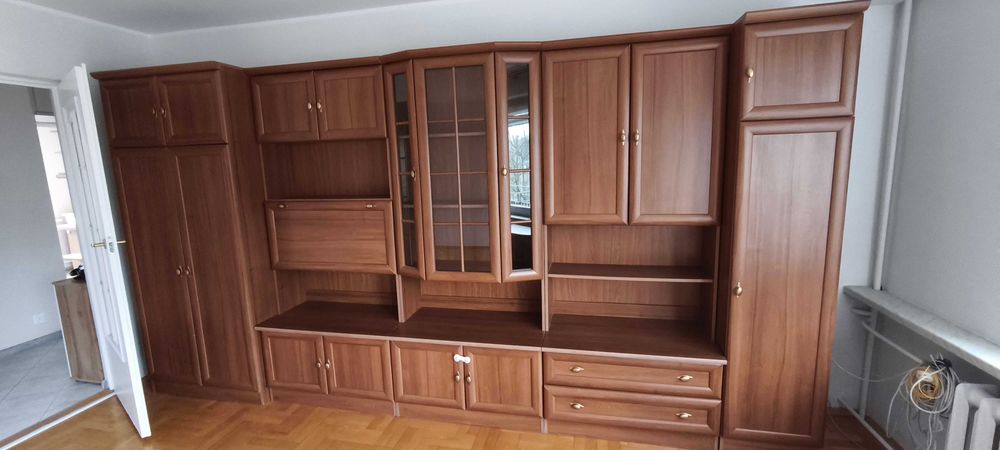 Sprzedam dużą meblościankę / segment do pokoju