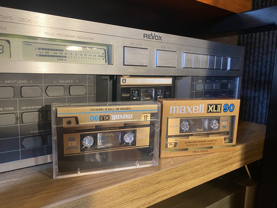 Kaseta Christmas Song’s 80/90 (last christmas) Maxell XL ll Epitaxial