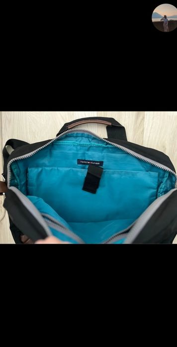 Tommy Hilfiger.. Torba na laptopa 15,16, 17 cali