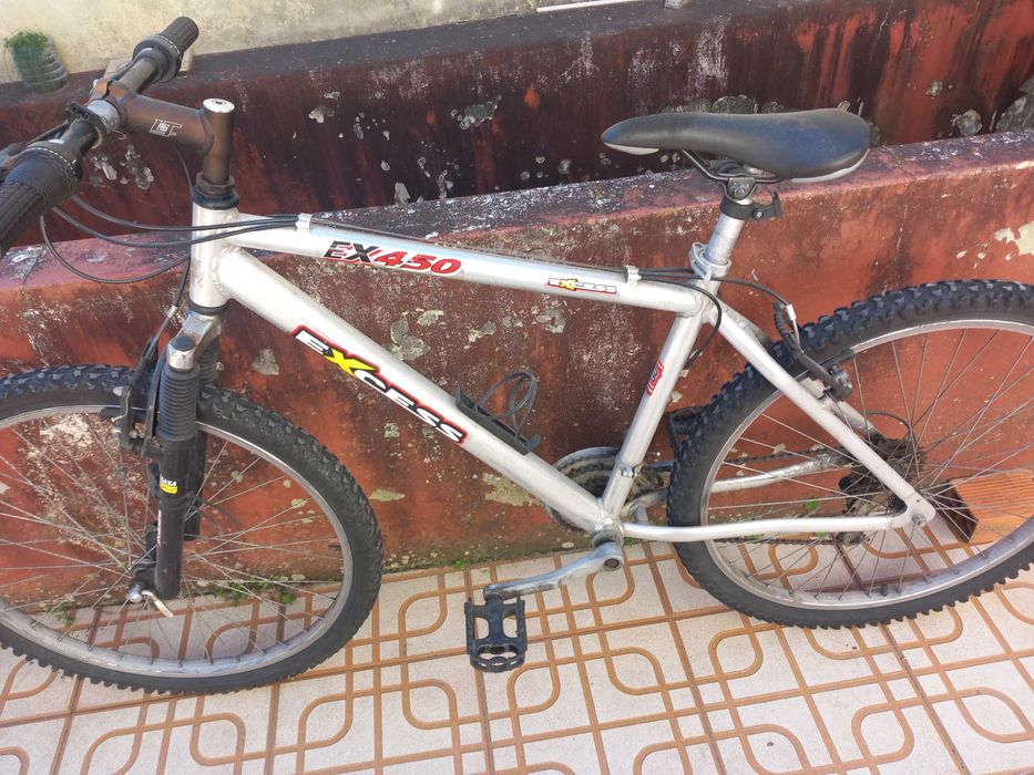 Vendo bicicleta usada por 120 euros negociável