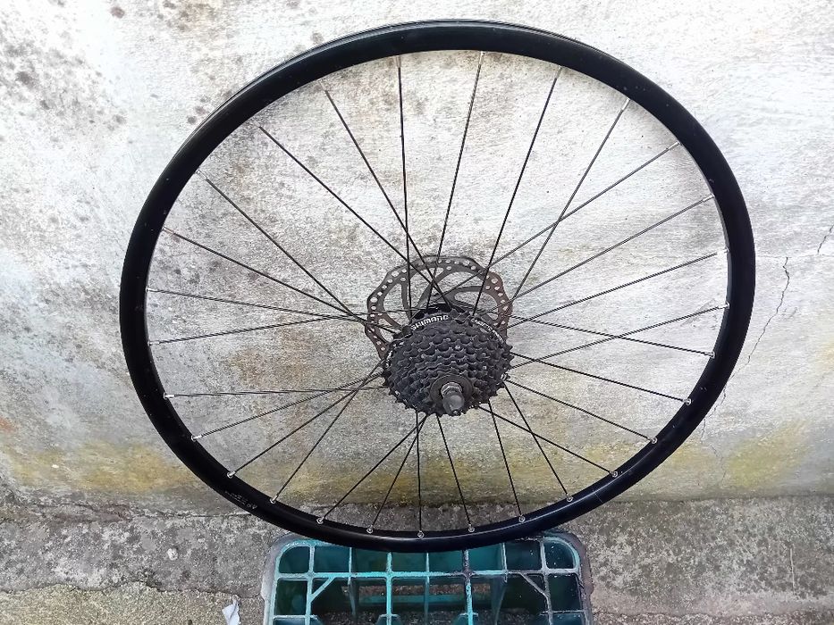 Roda traseira 27,5 semi-nova