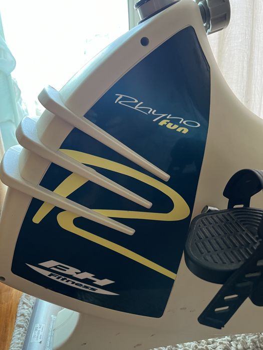 Bicicleta Estática BH Fitness