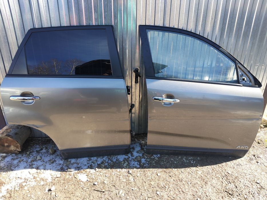 Drzwi kia Sorento II kod IM