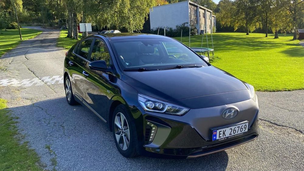 Hyundai Ioniq Premium 2016 року з Європи