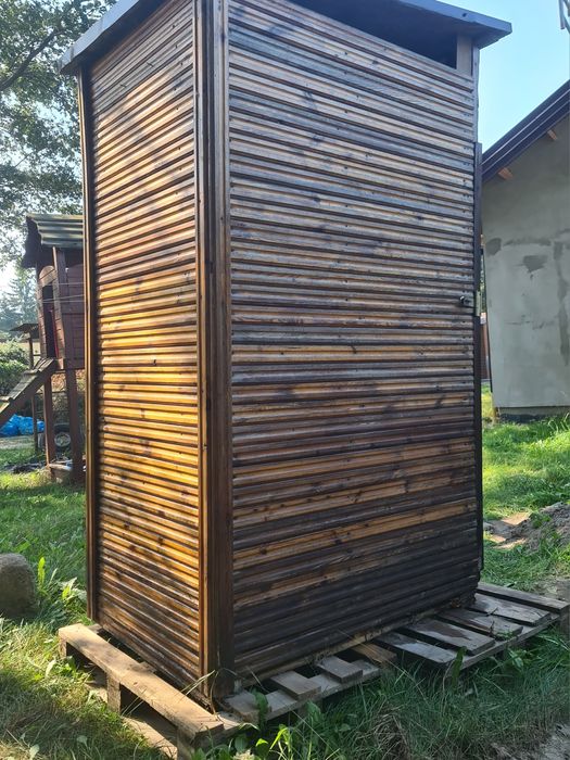 Wc ogrodowe. Toaleta. Wychodek. Kibelek. Sławojka budowlana. ROD.
