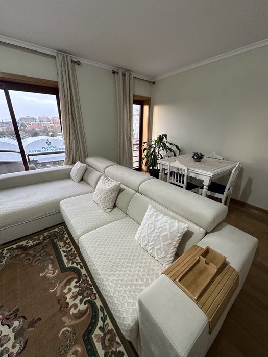 Aluga-se Quarto Suite