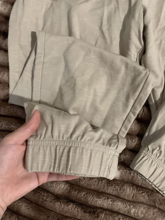 Штани спортивні нові