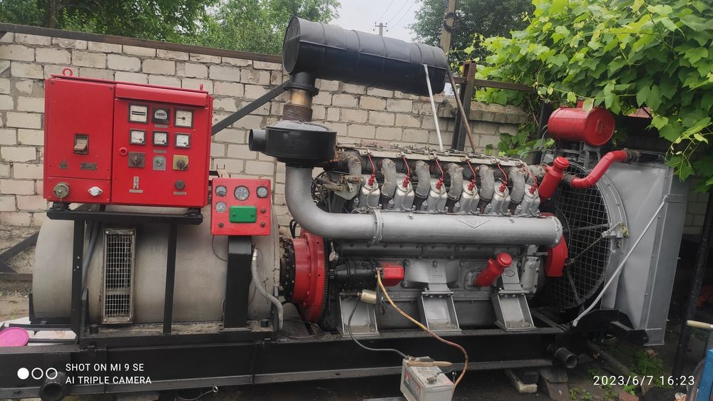 Потужний дизельний генератор  250 кВт !