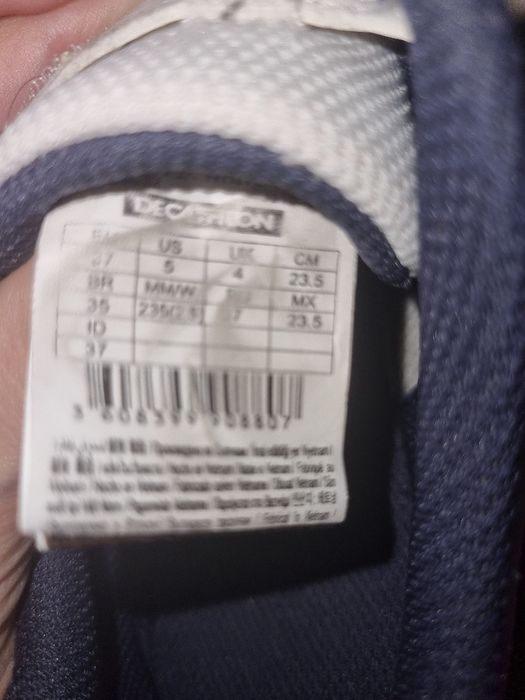 2 pares de Sapatilhas criança