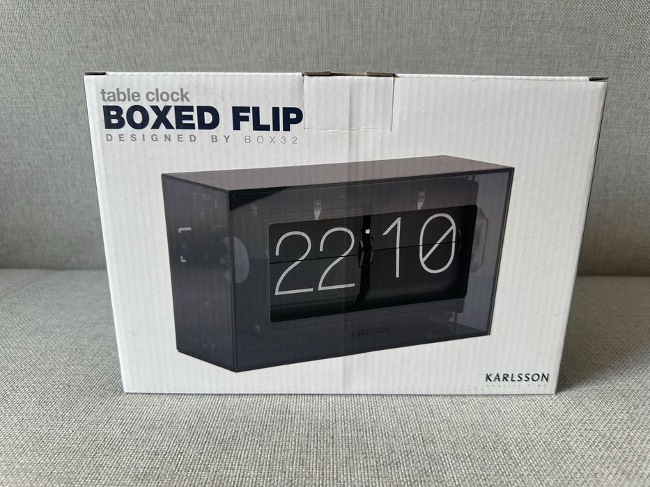 Karlsson Boxed Flip - zegar klapkowy, klapkowiec