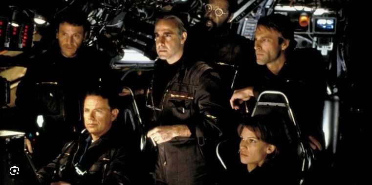 DETONATION (Aaron Eckhart/Hilary Swank/Delroy Lindo/Stanley Tucci)64740619959554123