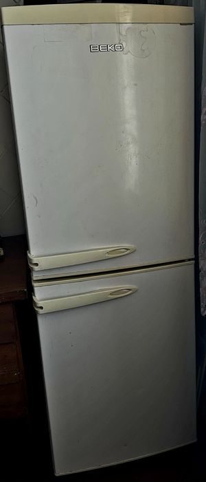 Холодильник BEKO