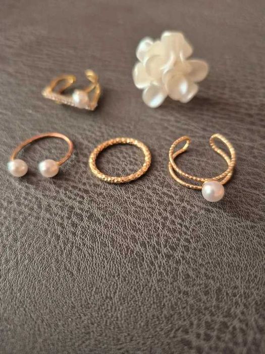 Zestaw pierścionków