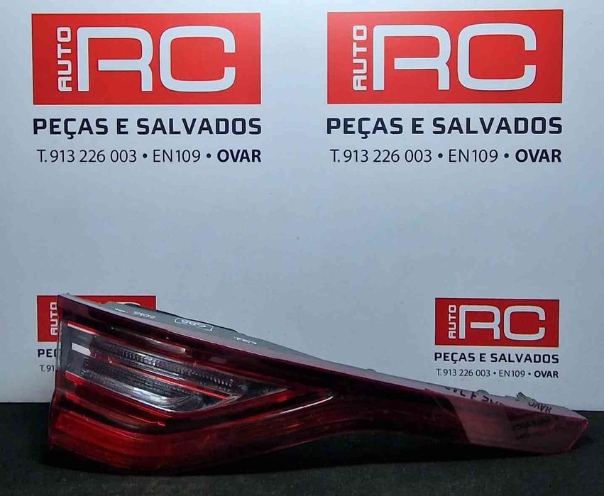 Farolim da Mala Esquerdo 265550248R - RENAULT MEGANE IV Hatchback