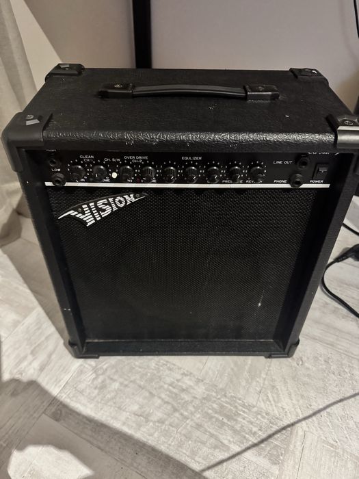 Wzmacniacz gitarowy Vision CG30R