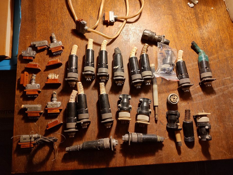 Транзистор КТ920А, КТ922Б, СР-50-73ФВ, СР-50-74ПВ, радиодетали