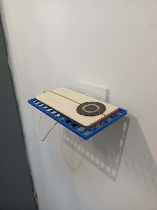 Półka pod telefon na ładowarkę – uchwyt ścienny, druk 3D, mocna