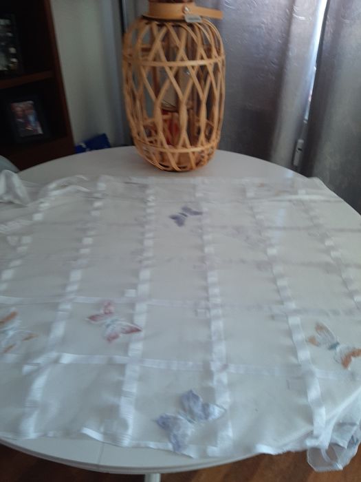 Firanka zazdroska w motylki