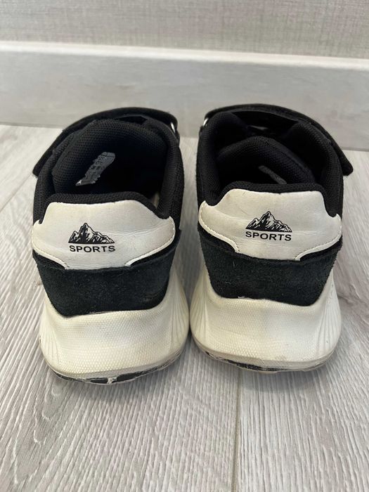 Кросівки дитячі чорні, устілка 21см